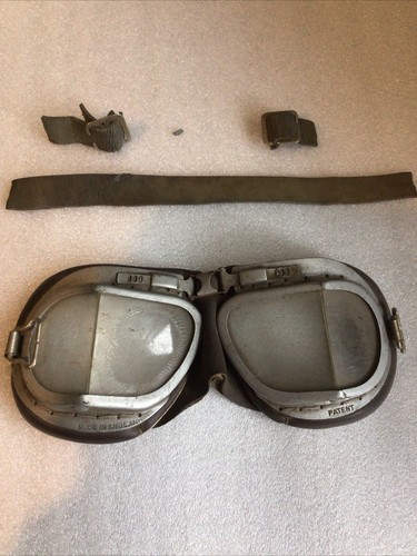Pilots flying goggles - goggles, raf